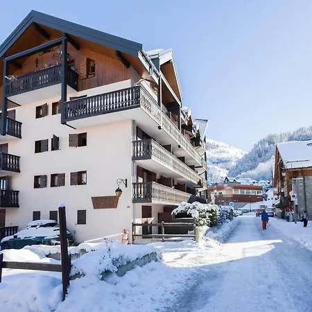 4 Pers 3* Expose Sud-est, Balcon, Sejour Lumineux - Fr-1-263-61 * Valloire